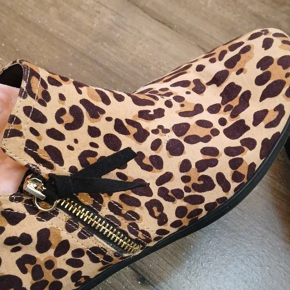Dr. Scholl's Leopard Print Side Zip Booties Size 8